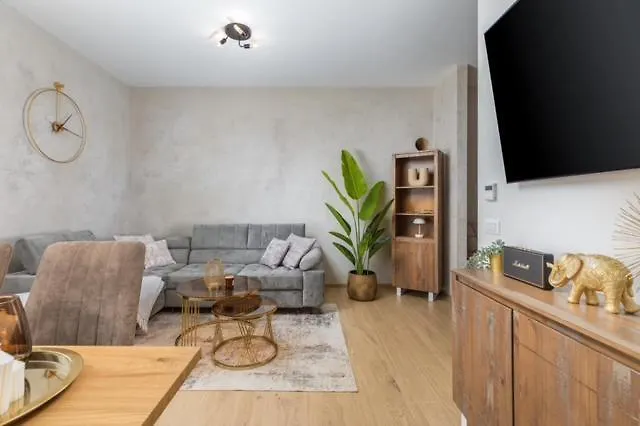 Lux Apartment Liburni - New Pola 0*,